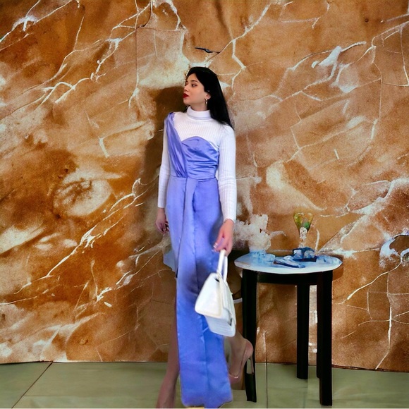 Erica bow -drop satin midi dress - Picture 3 of 5